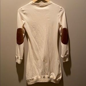 Size small kinnuan’s dress or tunic